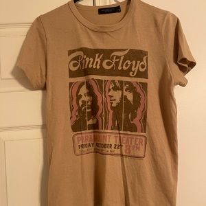 Pink Floyd shirt